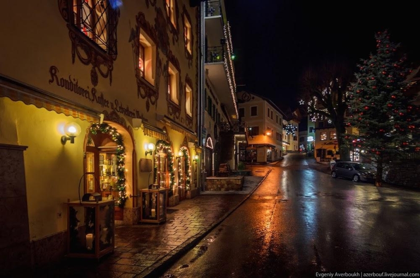 Austrian Christmas story. Night lights of St. Gilgen