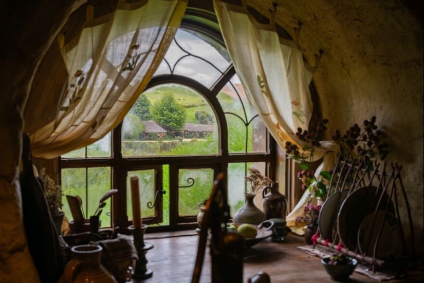 Aventurándome en el primer agujero hobbit de Hobbiton: 12 fotos que tomé allí