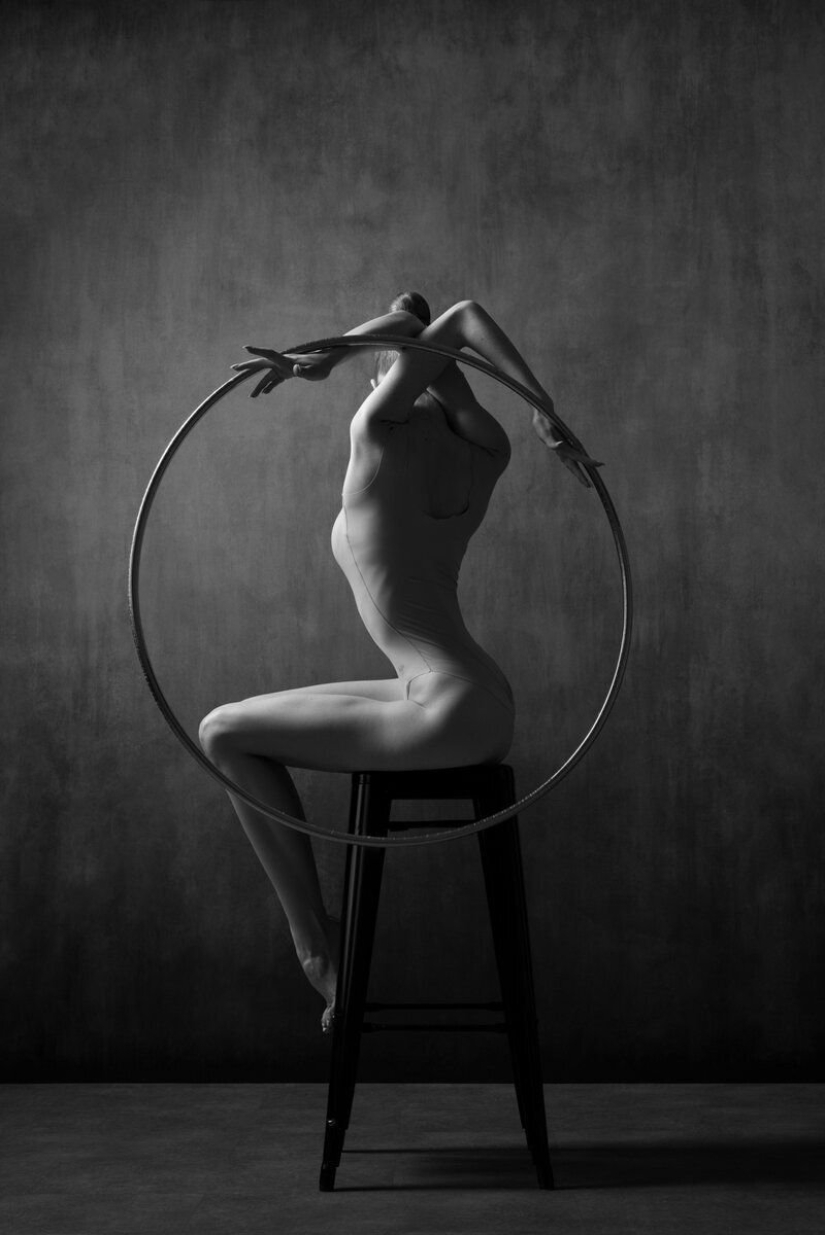 Bailarinas y gimnastas profesionales: 15 fotos sinceras sin vulgaridad (16+) Bailarinas y gimnastas profesionales: 15 fotos sinceras sin vulgaridad (16+)