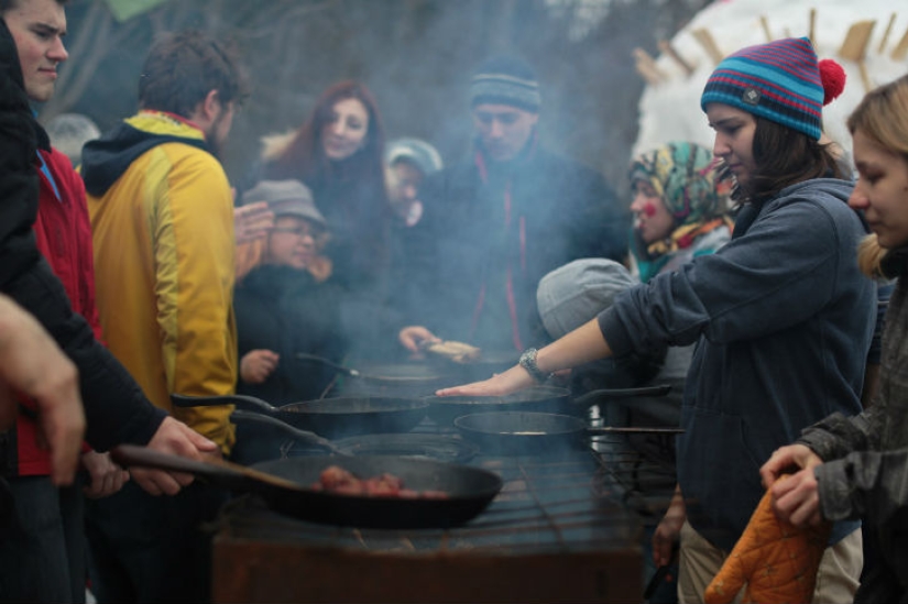 "Bakshevskaya Maslitsa" en un claro secreto en la región de Moscú