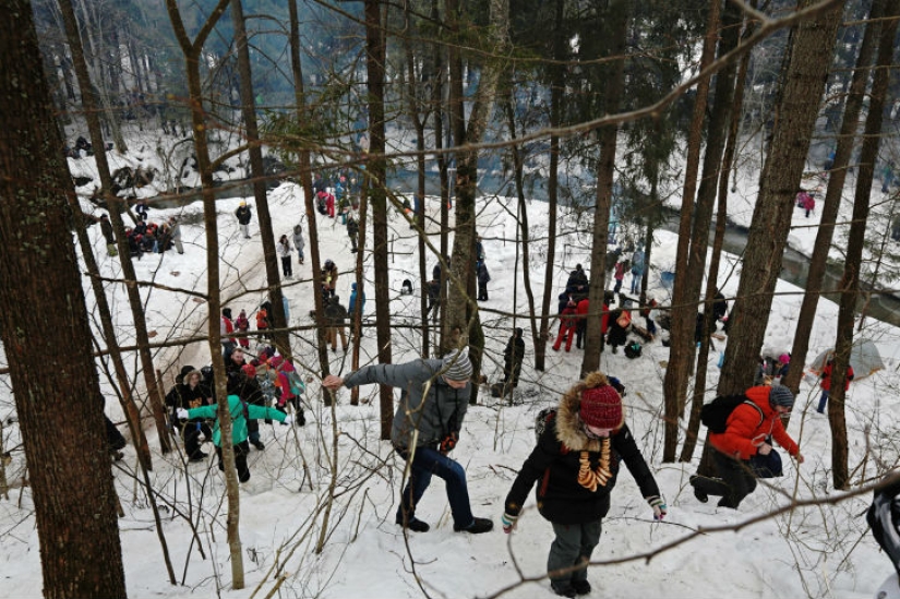 "Bakshevskaya Maslitsa" in a secret glade in the Moscow region