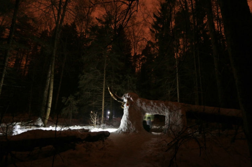 "Bakshevskaya Maslitsa" in a secret glade in the Moscow region