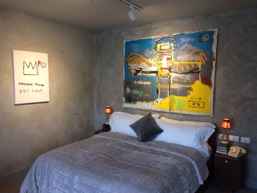 Banksy abrió un hotel con la "peor vista del mundo": el muro entre Israel y Palestina