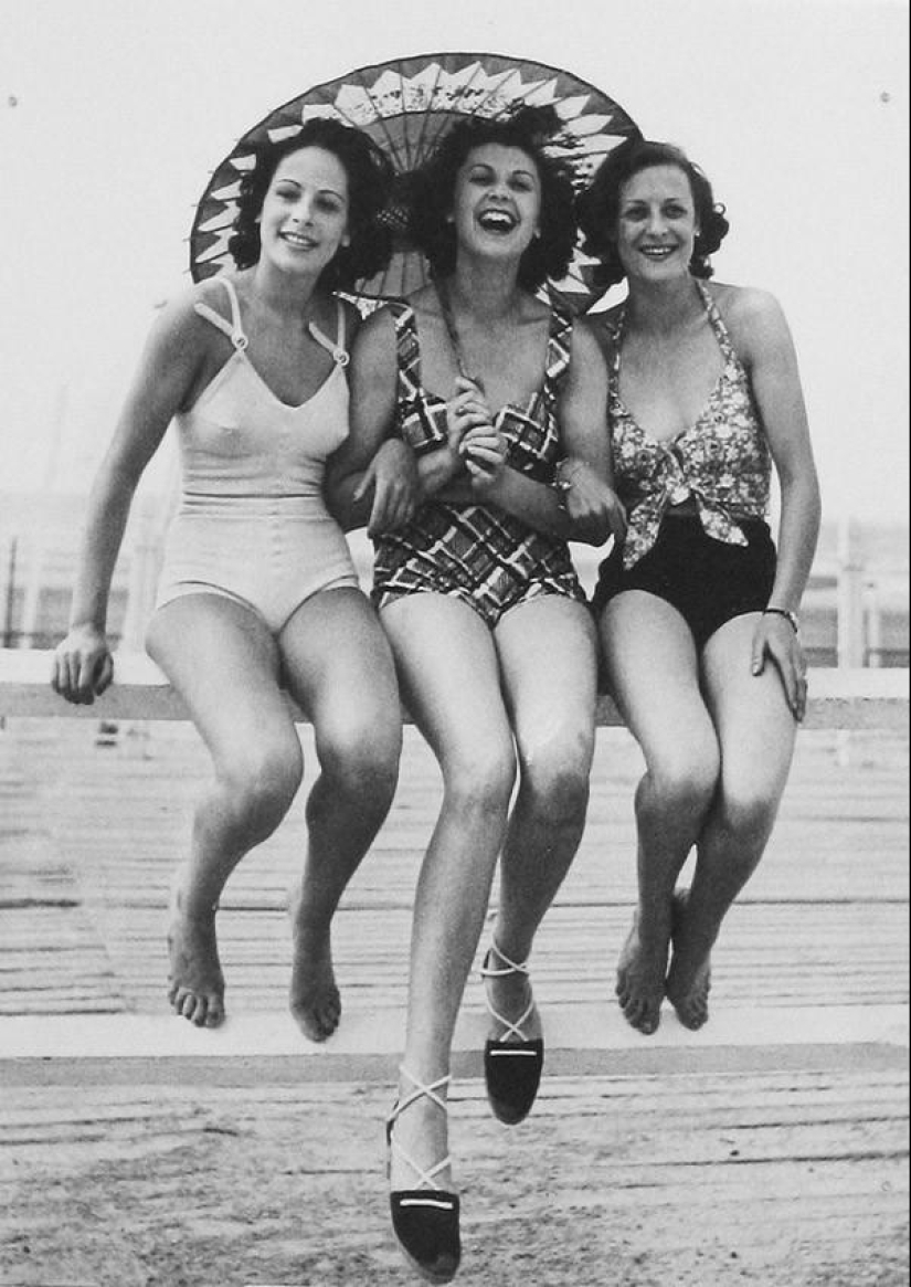 Beach fashion of the 20-30s of the XX century