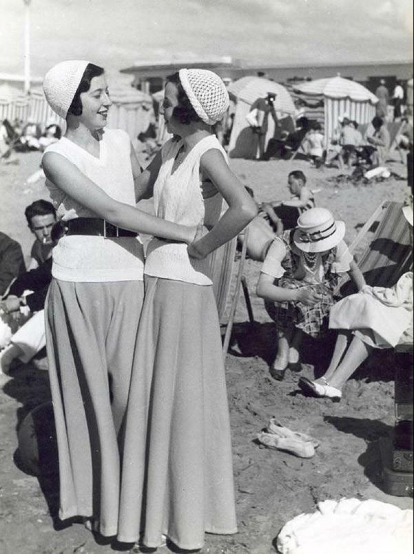Beach fashion of the 20-30s of the XX century