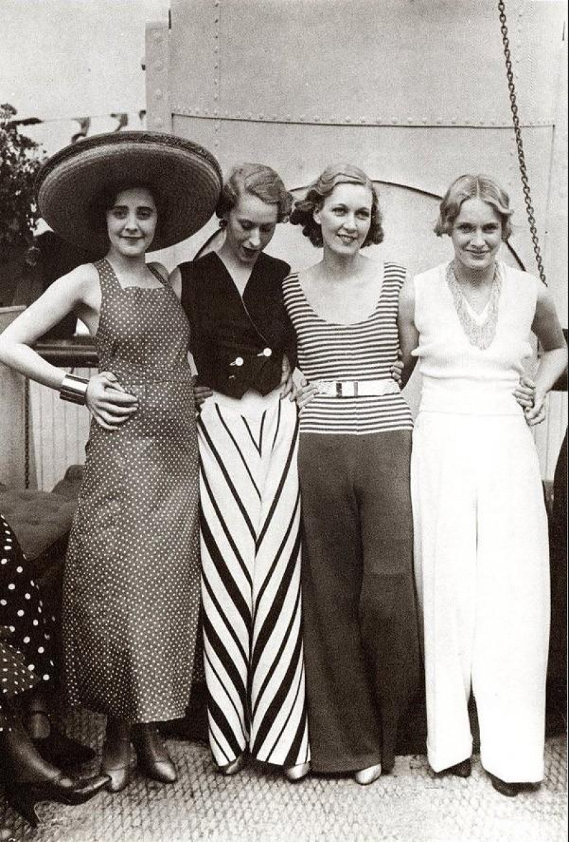 Beach fashion of the 20-30s of the XX century