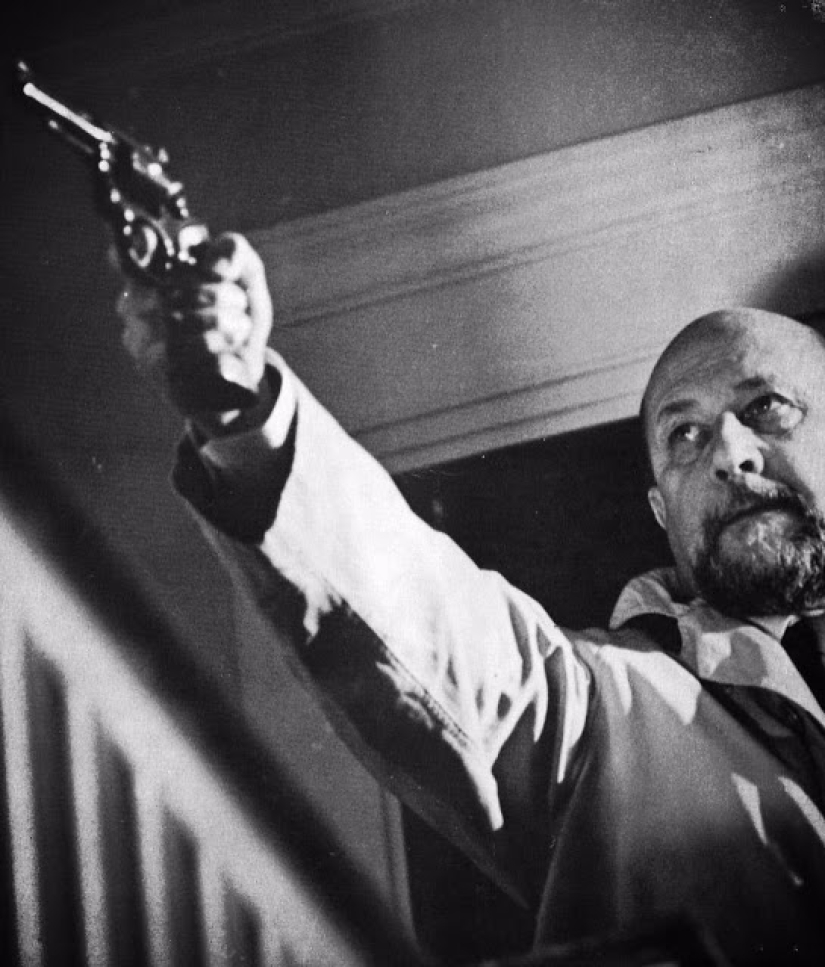 Behind the scenes of the filming of the movie "Halloween" — horror classics