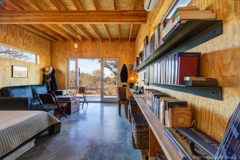 Best friends build a city to grow old together Best friends build a city to grow old together