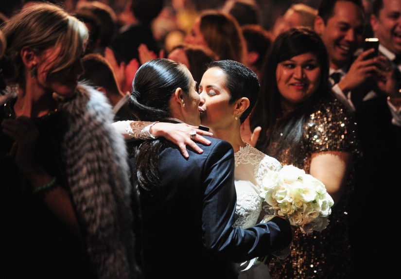 Best Kisses - 2014 Best Kisses - 2014