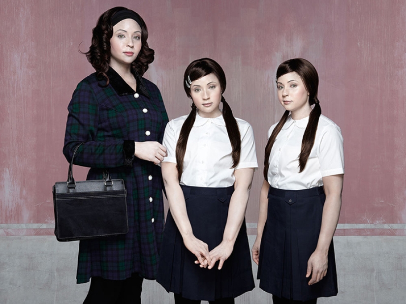 Black and white photo: a mulatto woman takes pictures of herself in the image of her white ancestors Black and white photo: a mulatto woman takes pictures of herself in the image of her white ancestors