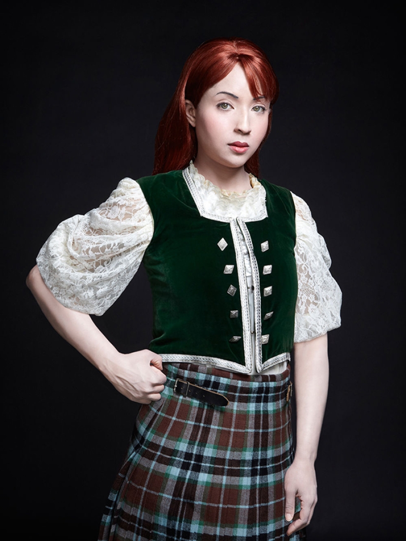 Black and white photo: a mulatto woman takes pictures of herself in the image of her white ancestors Black and white photo: a mulatto woman takes pictures of herself in the image of her white ancestors