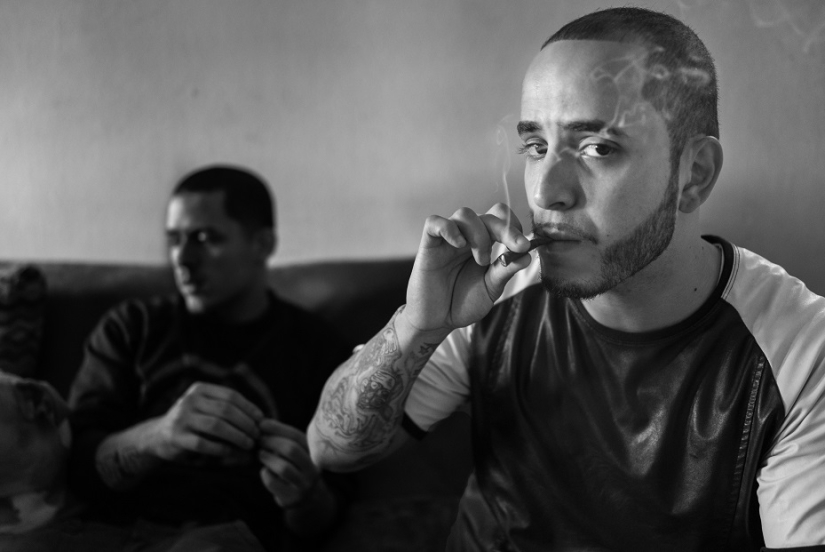 Bloodline: Fotógrafo se sumerge en la vida de los pandilleros de Latin Kings en Brooklyn