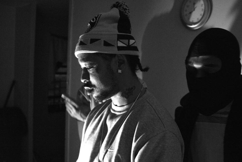 Bloodline: Fotógrafo se sumerge en la vida de los pandilleros de Latin Kings en Brooklyn
