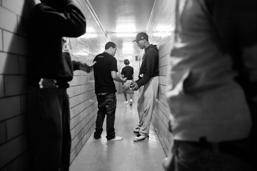 Bloodline: Fotógrafo se sumerge en la vida de los pandilleros de Latin Kings en Brooklyn