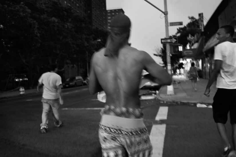 Bloodline: Fotógrafo se sumerge en la vida de los pandilleros de Latin Kings en Brooklyn