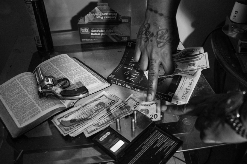 Bloodline: Fotógrafo se sumerge en la vida de los pandilleros de Latin Kings en Brooklyn
