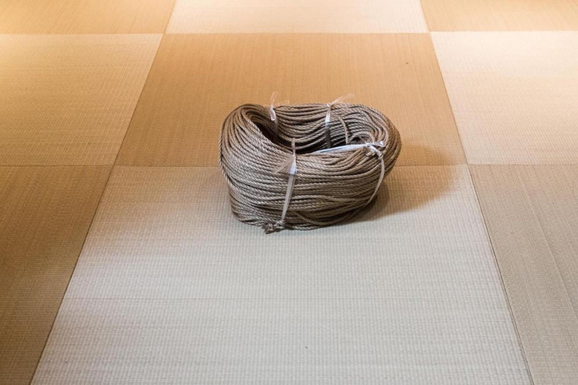 Bondage en japonés: una mujer australiana conquista la escena de un espectáculo prohibido en la Tierra del Sol Naciente