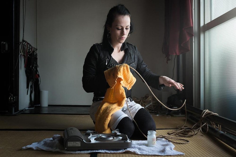 Bondage en japonés: una mujer australiana conquista la escena de un espectáculo prohibido en la Tierra del Sol Naciente