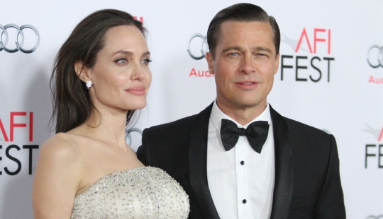 Brad Pitt y Angelina Jolie se divorcian Brad Pitt y Angelina Jolie se divorcian