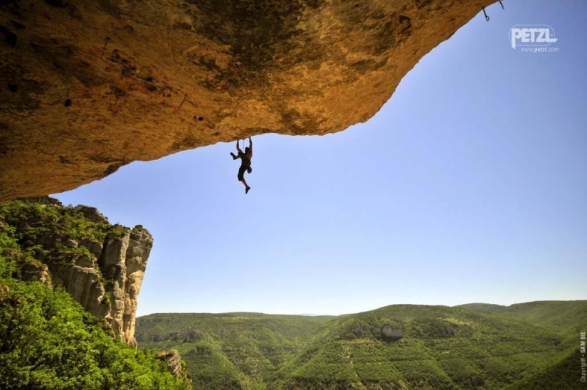 Breathtaking photos of rock climbers