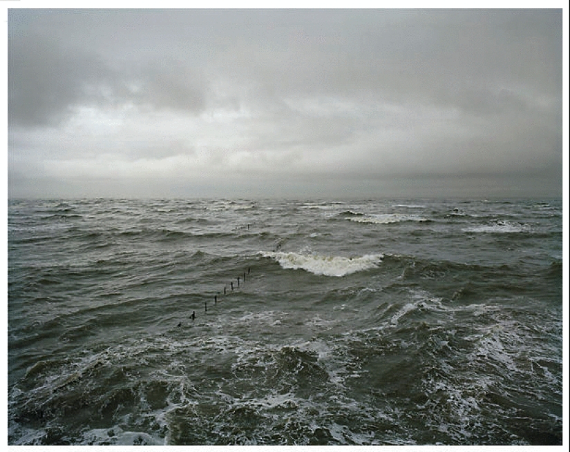 British coast at high and low tide