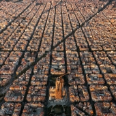 British Pilot Combines His Love For Flying And Photography To Capture Beautiful Places In The World British Pilot Combines His Love For Flying And Photography To Capture Beautiful Places In The World