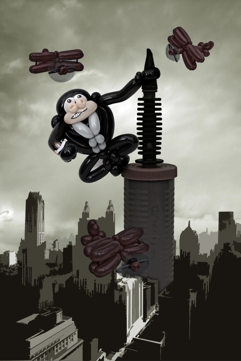 Británico recrea escenas de películas con globos Británico recrea escenas de películas con globos