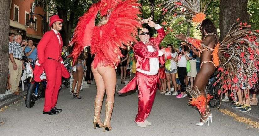 Bueno, eres tan aterrador: el festival anual de personas feas se celebró en Italia Bueno, eres tan aterrador: el festival anual de personas feas se celebró en Italia