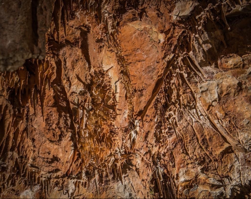 Bulgaria: Syeva Dupka Cave