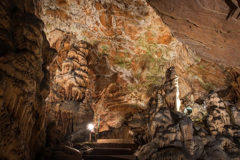 Bulgaria: Syeva Dupka Cave