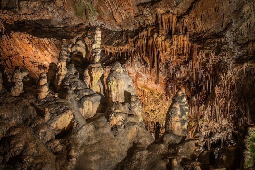 Bulgaria: Syeva Dupka Cave