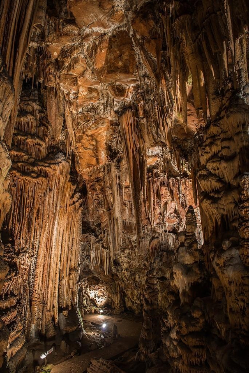 Bulgaria: Syeva Dupka Cave