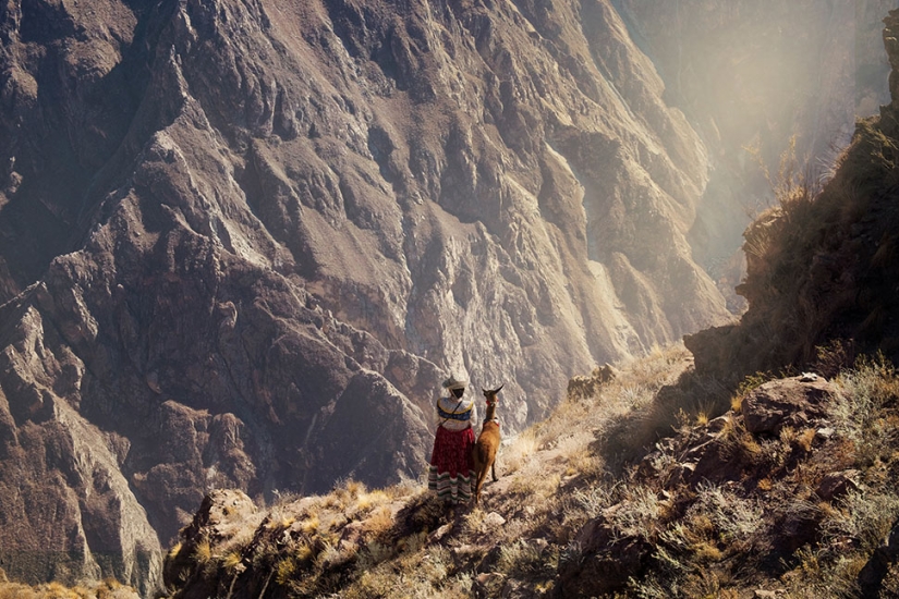 Burdeles de Petya: para aquellos que se perdieron la exposición fotográfica del experto en cortesanas, la mostramos en línea