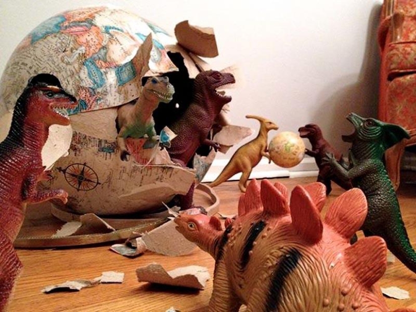 Cada noche los dinosaurios tienen una fila
