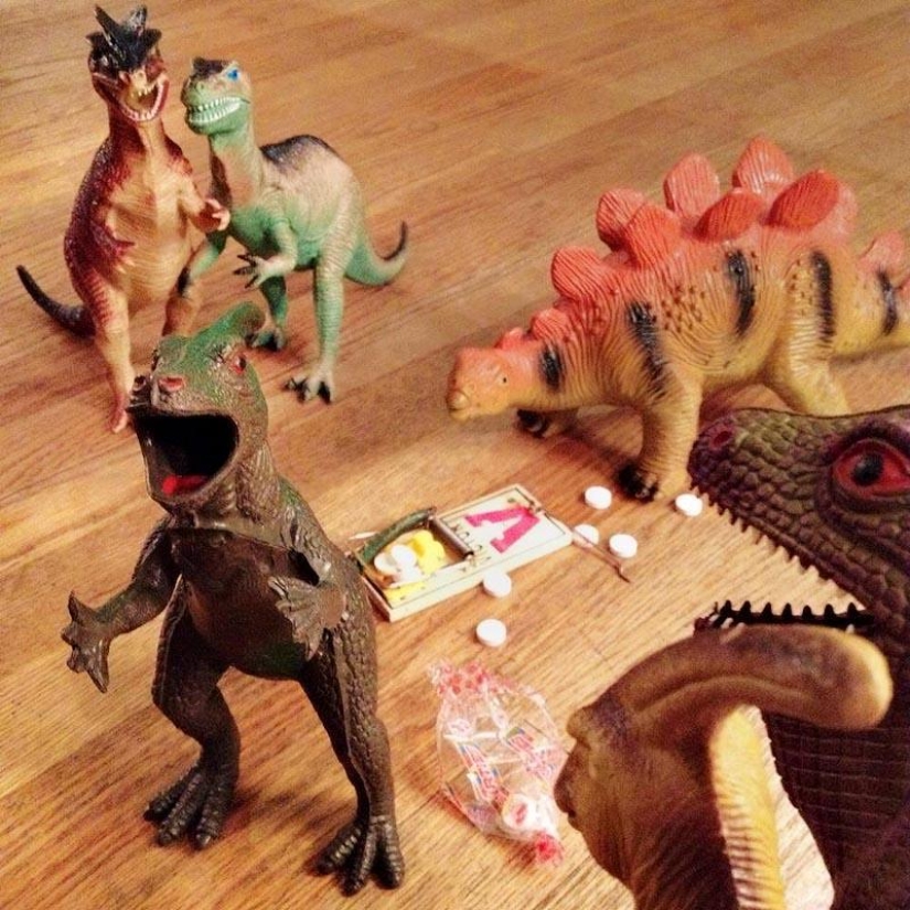 Cada noche los dinosaurios tienen una fila