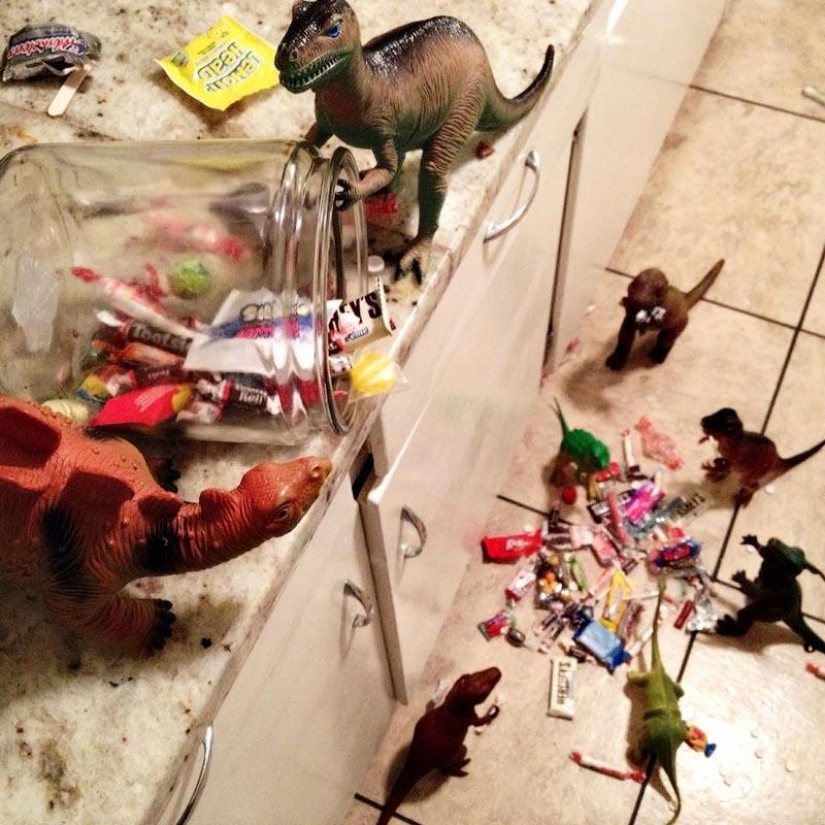 Cada noche los dinosaurios tienen una fila
