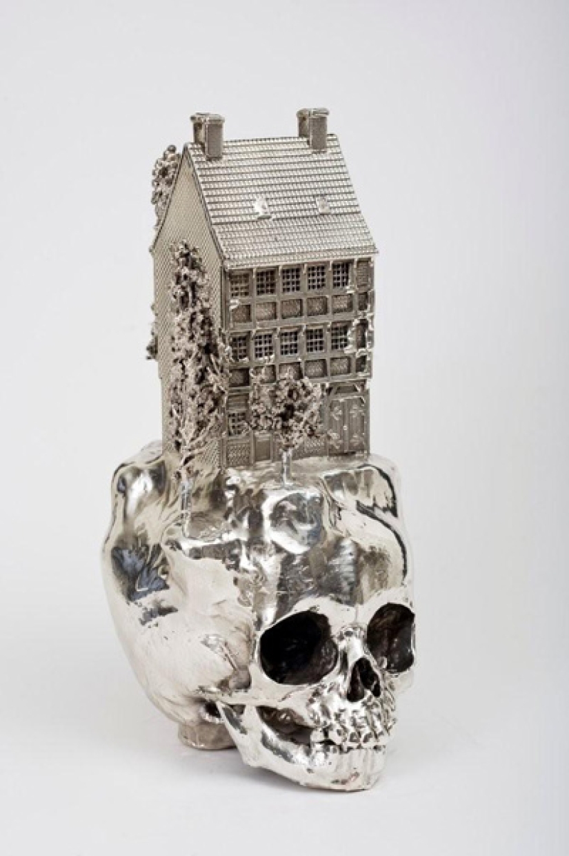 Calaveras de Frodo Mikkelsen