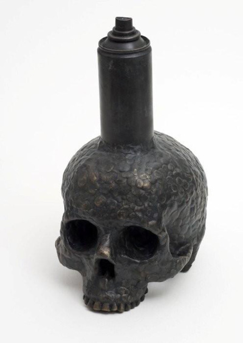 Calaveras de Frodo Mikkelsen