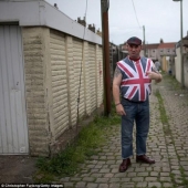Canas en la barba, demonio en una costilla: cómo se juntan los punks ancianos británicos