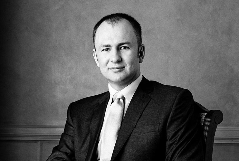 Caprichos de los oligarcas rusos: el yate de Melnichenko