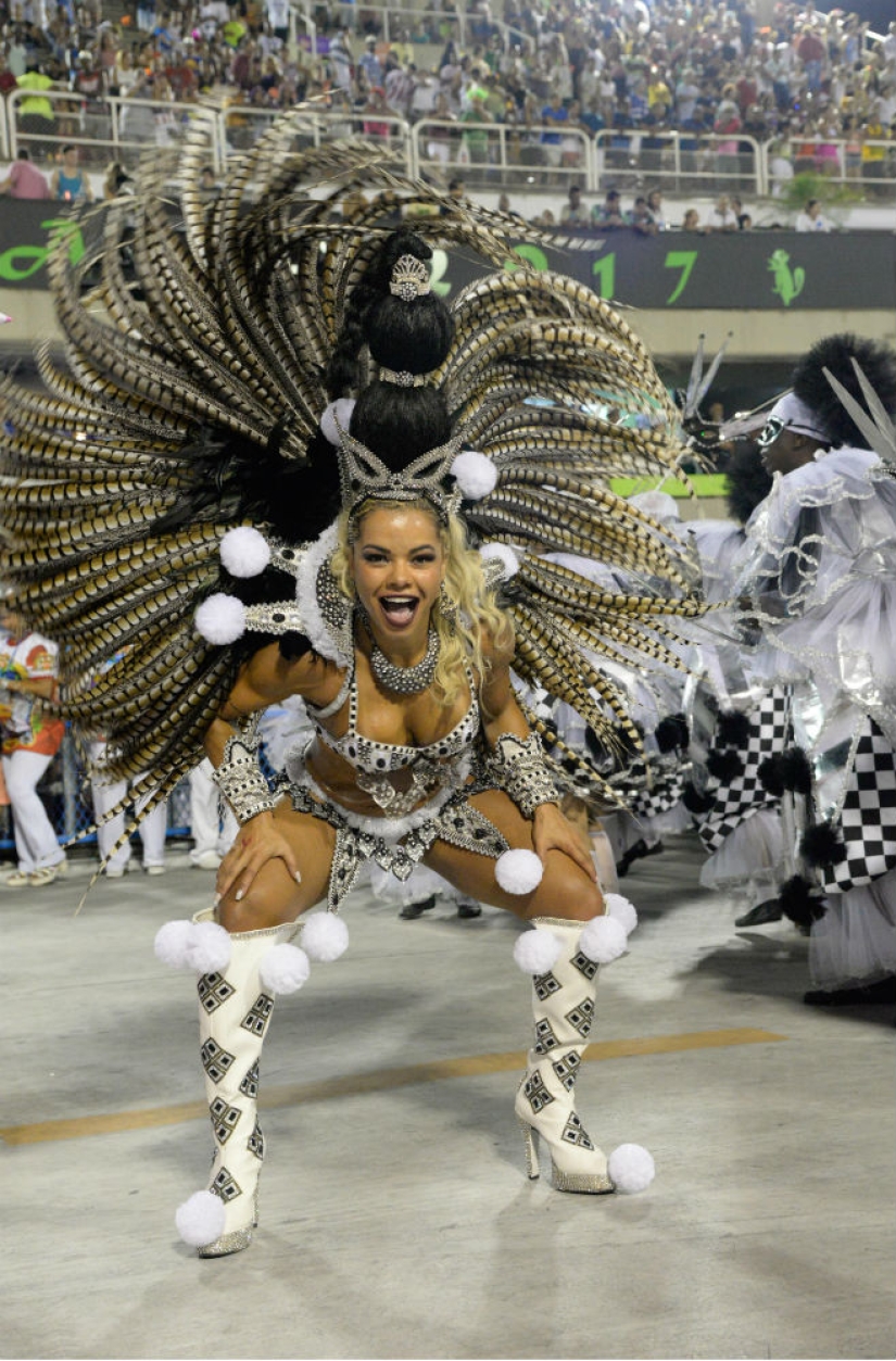 Carnaval Brasileño 2017: lo más destacado y disfraces reveladores