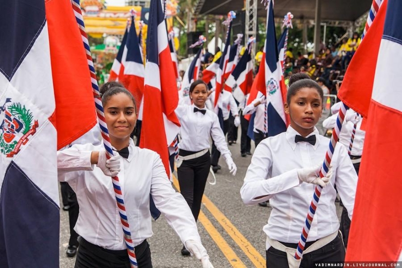 Carnaval en la República Dominicana en Santo Domingo Carnaval en la República Dominicana en Santo Domingo