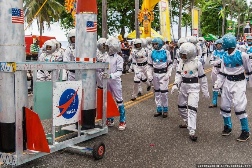 Carnaval en la República Dominicana en Santo Domingo Carnaval en la República Dominicana en Santo Domingo