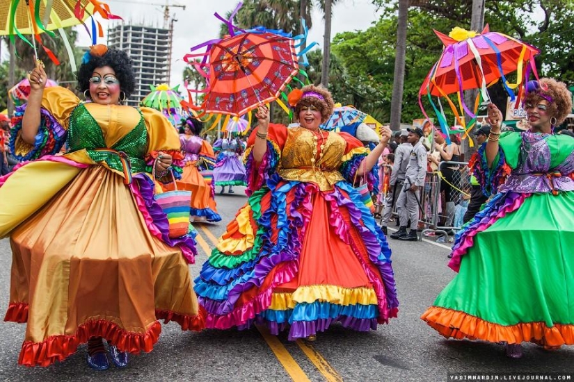 Carnaval en la República Dominicana en Santo Domingo Carnaval en la República Dominicana en Santo Domingo