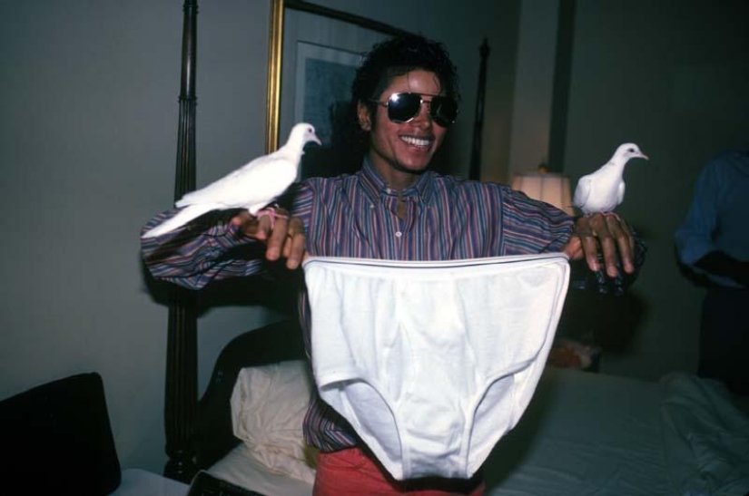 Celebrities Like You&#39;ve Never Seen Them (Part 2)