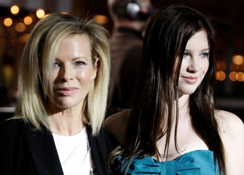 Celebrity moms who gave birth after 40
