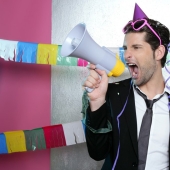 Chalecos de cumpleaños y otras fiestas con las que el diablo sabe felicitar