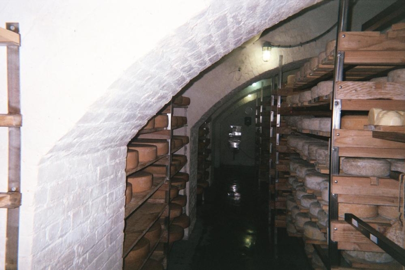 Cheese Hole: One day in the life of a Brooklyn cheese maker Cheese Hole: One day in the life of a Brooklyn cheese maker