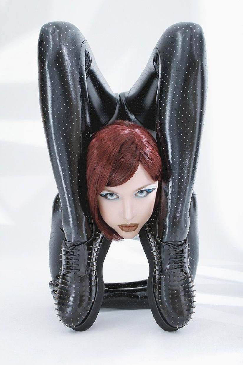 "Chica Serpiente" en el nuevo calendario "Chica Serpiente" en el nuevo calendario