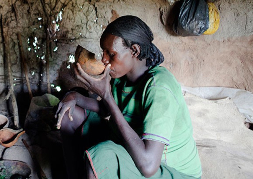 Children who die from &quot;living&quot; water